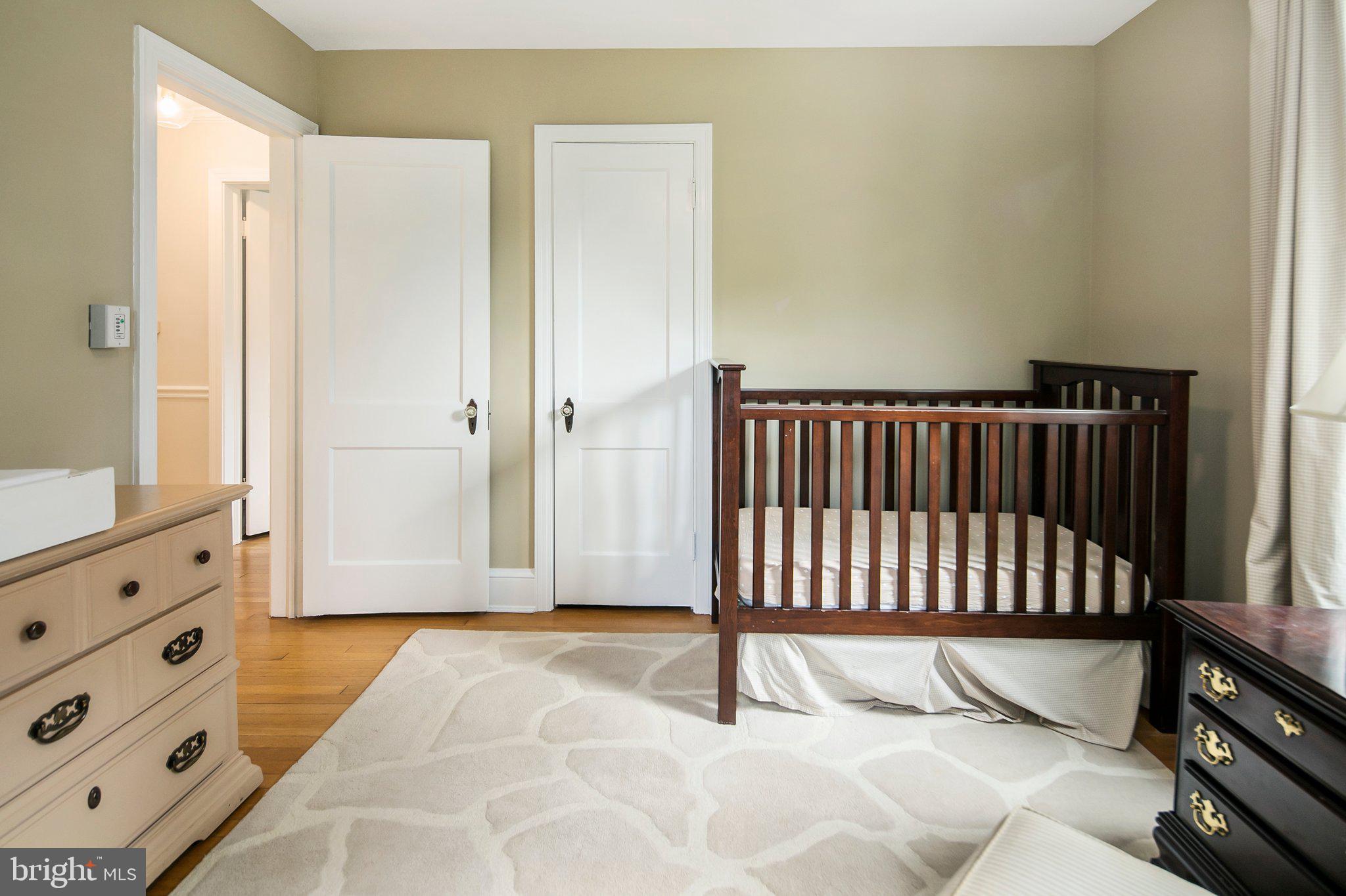 8215 Cedar Street Silver Spring, MD 20910 - Photo 10 of 45 Gallery Image 10