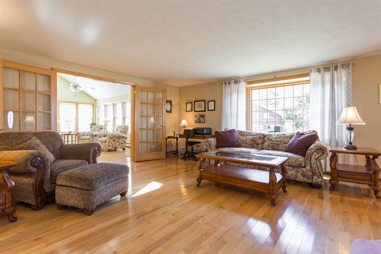 54 Nicole Road York, ME 03909 - Photo 9 of 27 Gallery Image 9