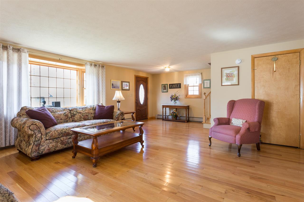 54 Nicole Road York, ME 03909 - Photo 10 of 27 Gallery Image 10