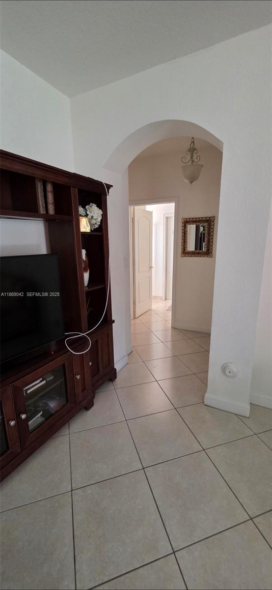 16448 Southwest 67th Terrace Miami, FL 33193 - Photo 16 of 54