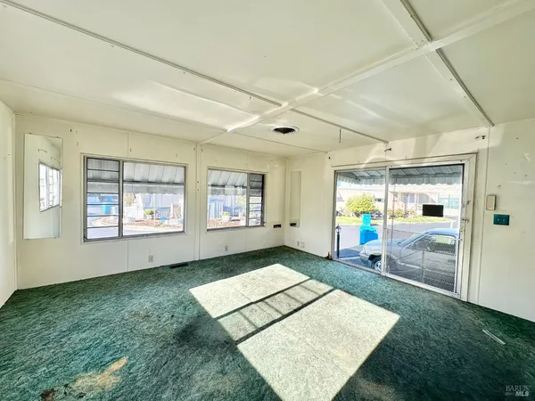 $31,500 | 92 Goldenrod Street, Vallejo, CA 94589