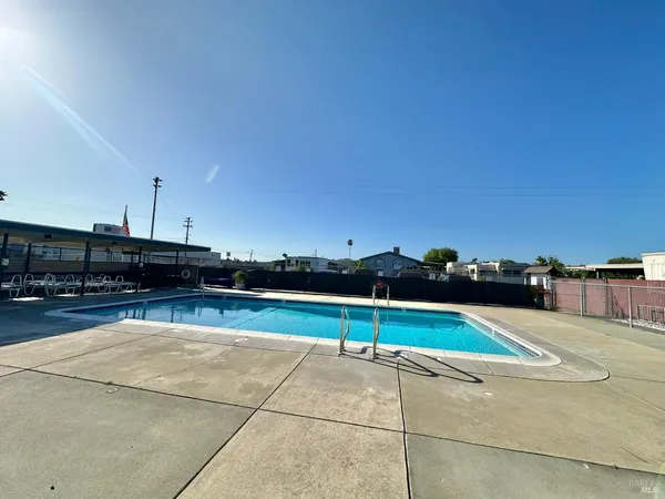 $31,500 | 92 Goldenrod Street, Vallejo, CA 94589