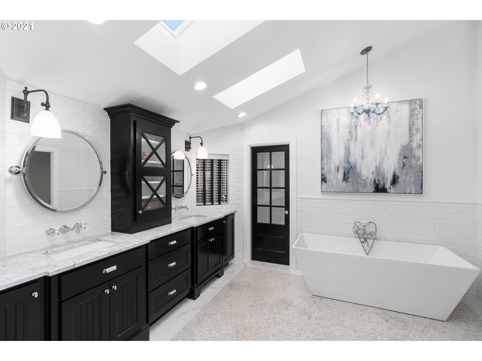 6720 Childs Road Lake Oswego, OR 97035 - Photo 14 of 32 Gallery Image 14