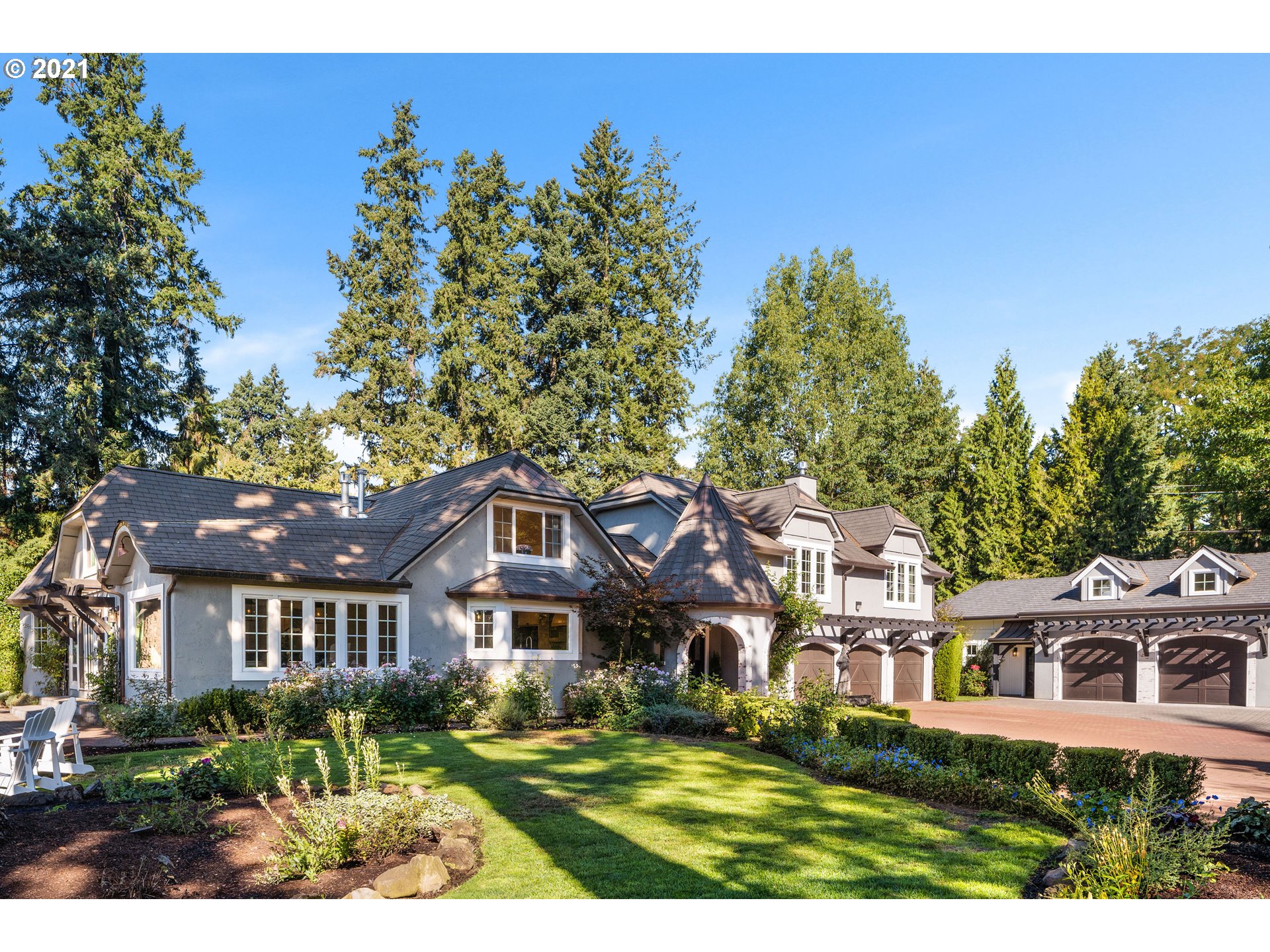 6720 Childs Road Lake Oswego, OR 97035 - Photo 3 of 32 Gallery Image 3