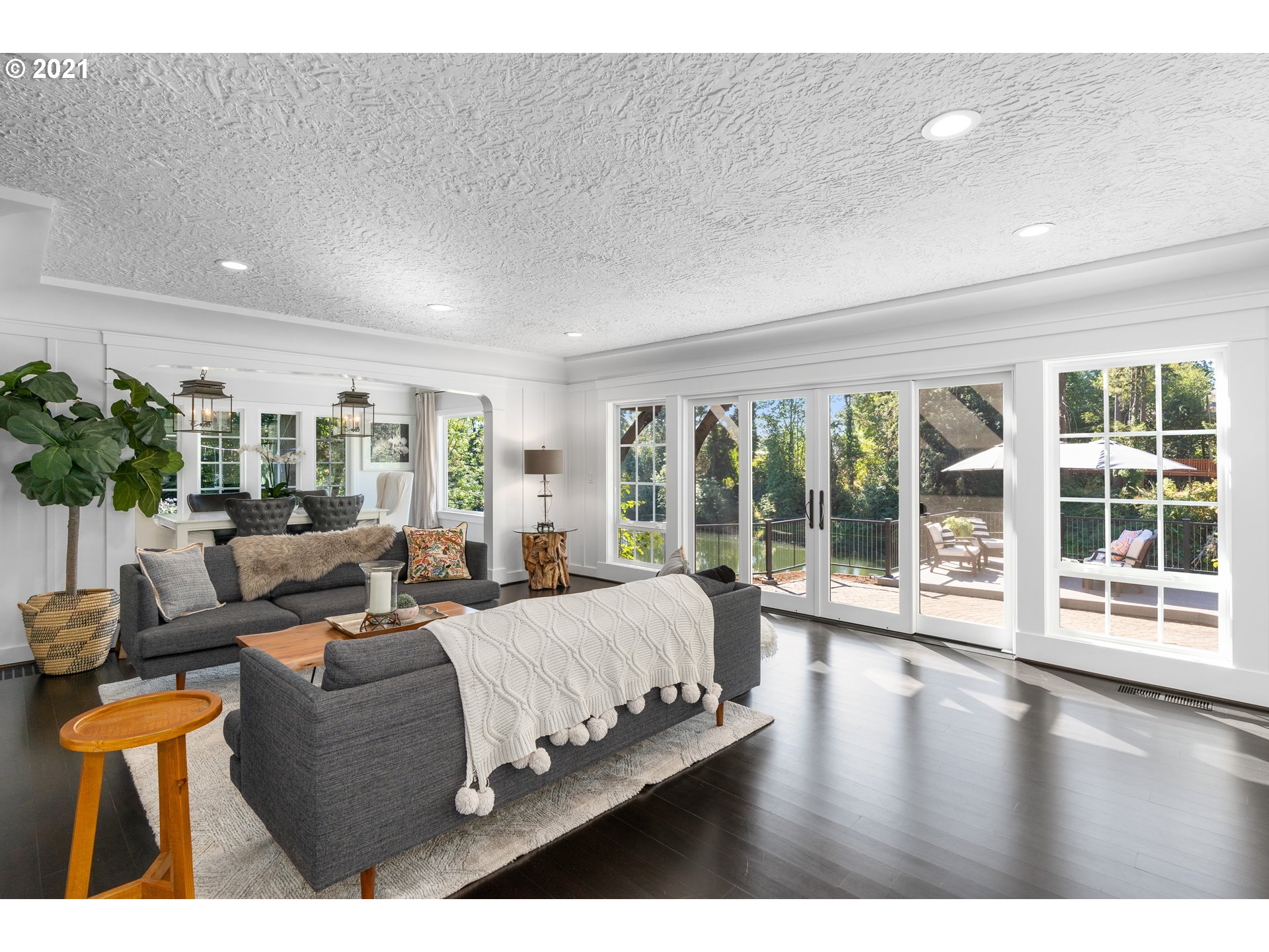 6720 Childs Road Lake Oswego, OR 97035 - Photo 9 of 32 Gallery Image 9