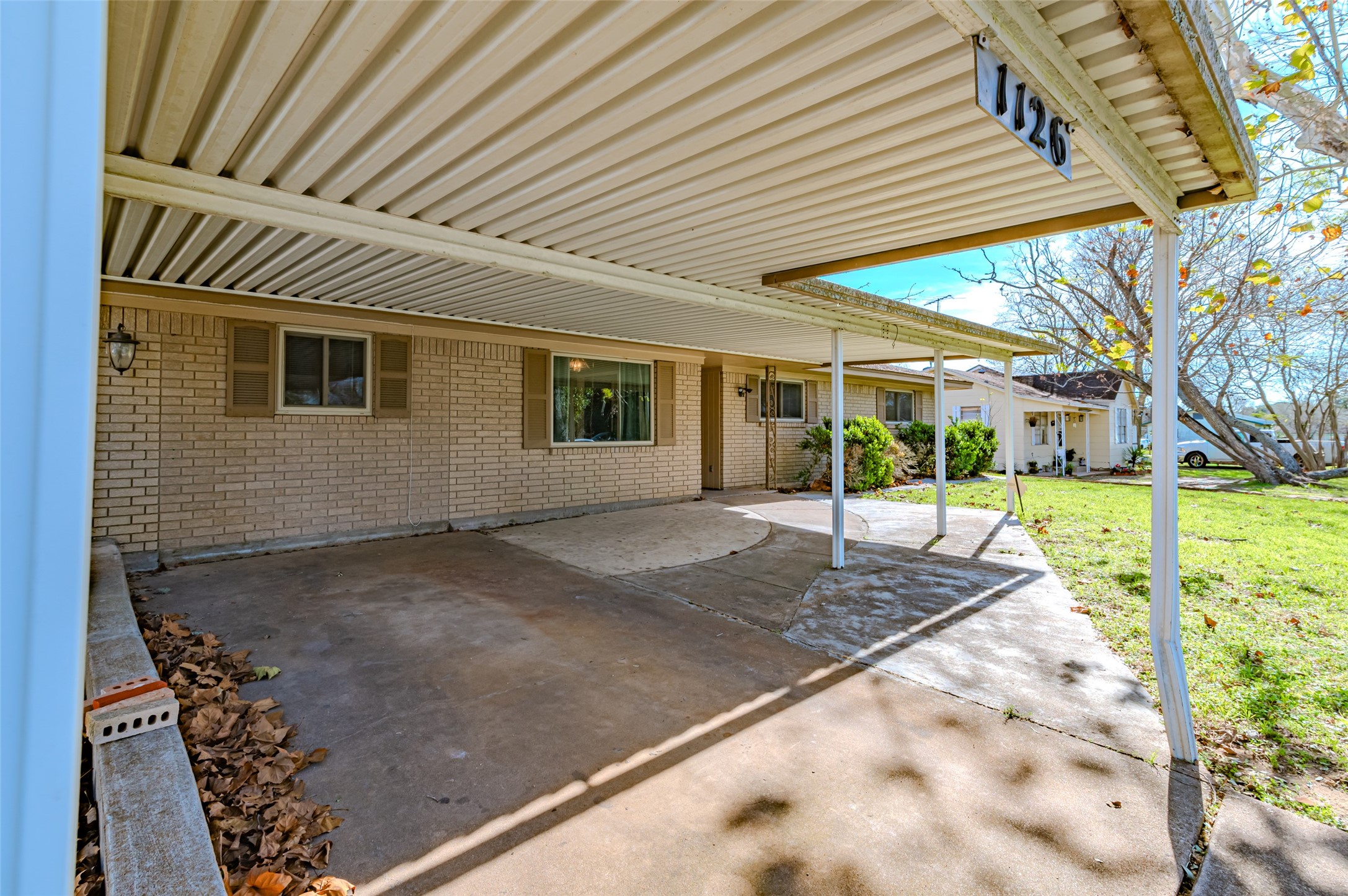 1126 10th Street Hempstead, TX 77445 - Photo 7 of 34 a view of a house with a yard