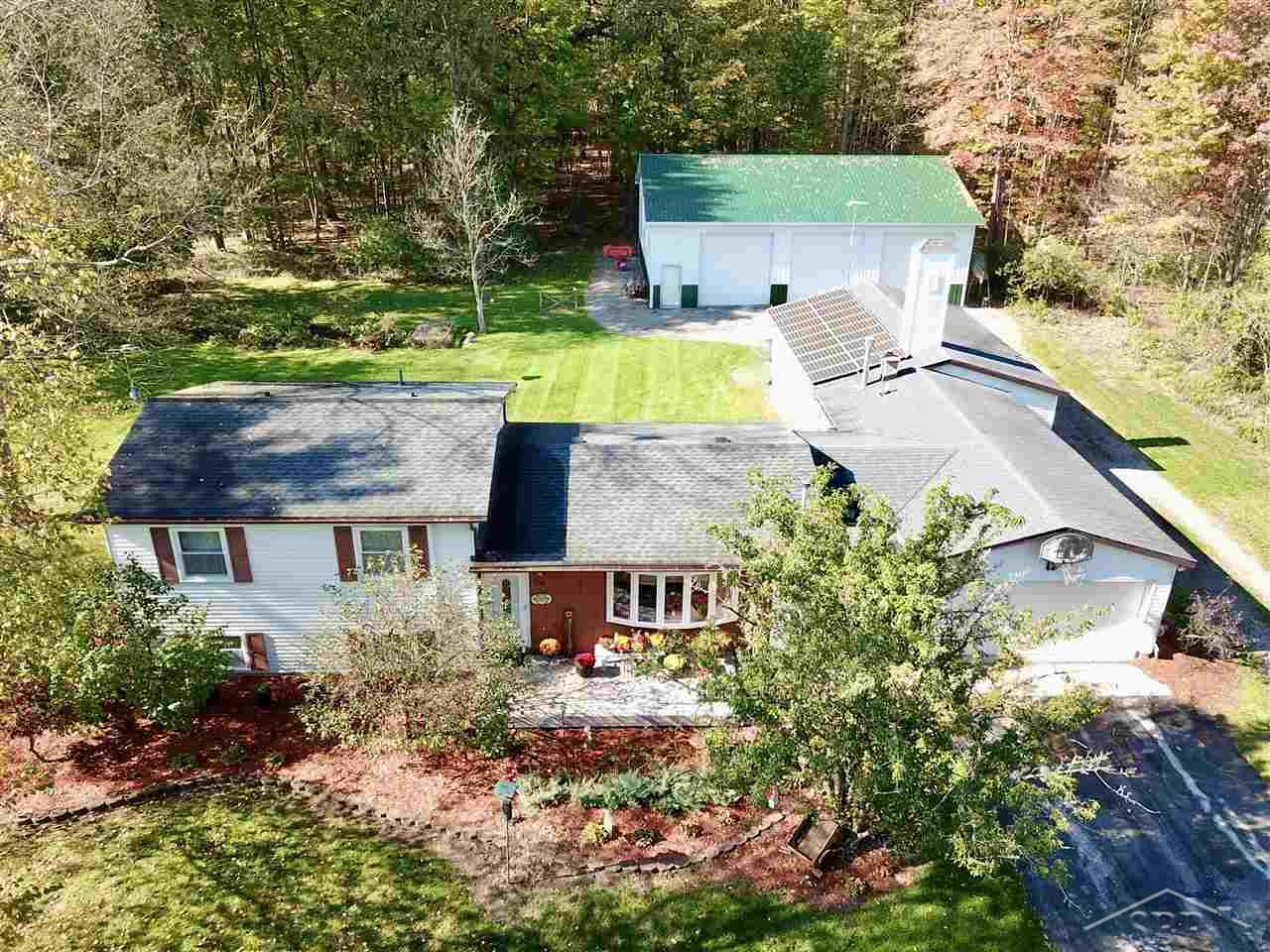 560 South Badour Road Midland, MI 48640 - Photo 3 of 40 50059295-2.JPG