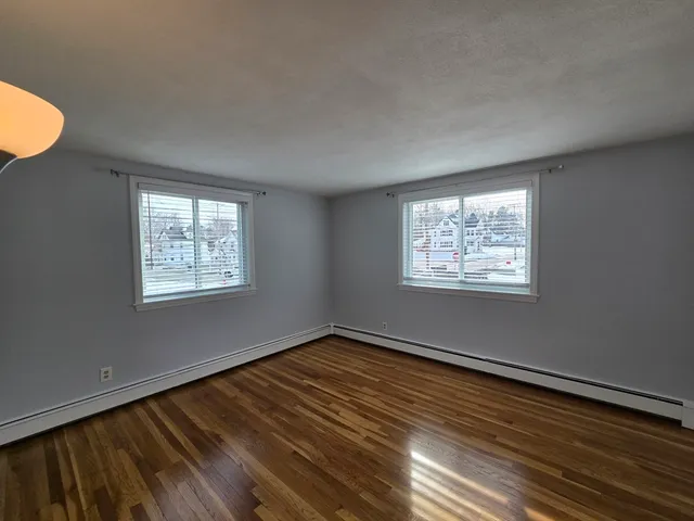 $2,200 | 194 Lincoln Street, Unit 4, Stoughton, MA 02072