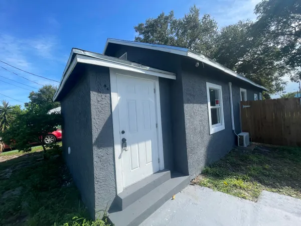 $850 | 508 Means Court, Unit A, Fort Pierce, FL 34950