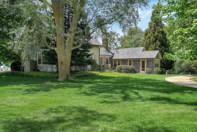 $4,950,000 | 124 Old Farm Road, Unit 122 116, Chilmark, MA 02535