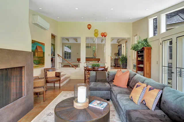 $4,950,000 | 124 Old Farm Road, Unit 122 116, Chilmark, MA 02535