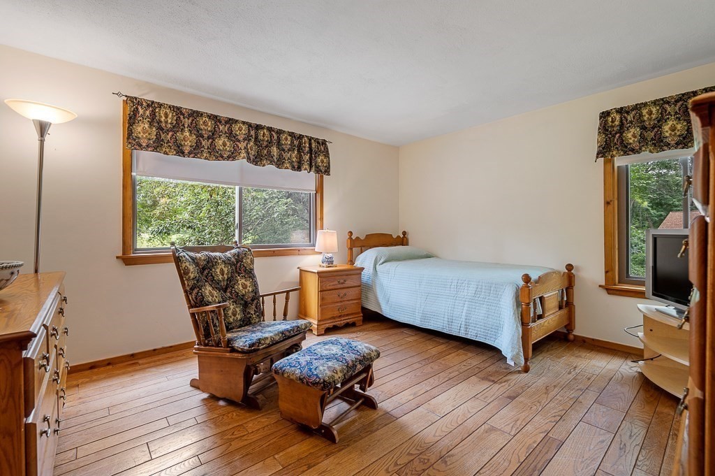 32 Parker Road Framingham, MA 01702 - Photo 24 of 42