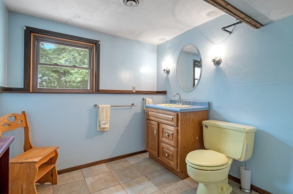 32 Parker Road Framingham, MA 01702 - Photo 36 of 42