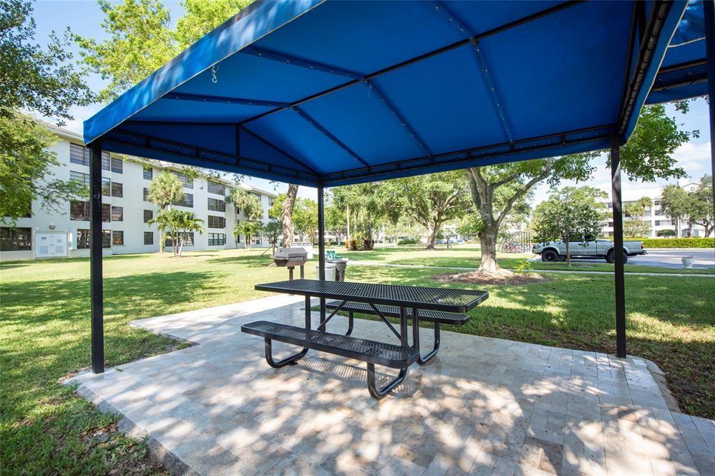 1715 Whitehall Drive, Unit 105 Davie, FL 33324 - Photo 12 of 24