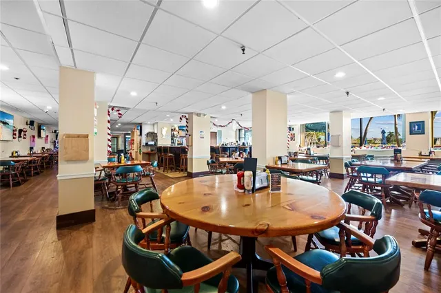 $2,250 | 1715 Whitehall Drive, Unit 105, Davie, FL 33324