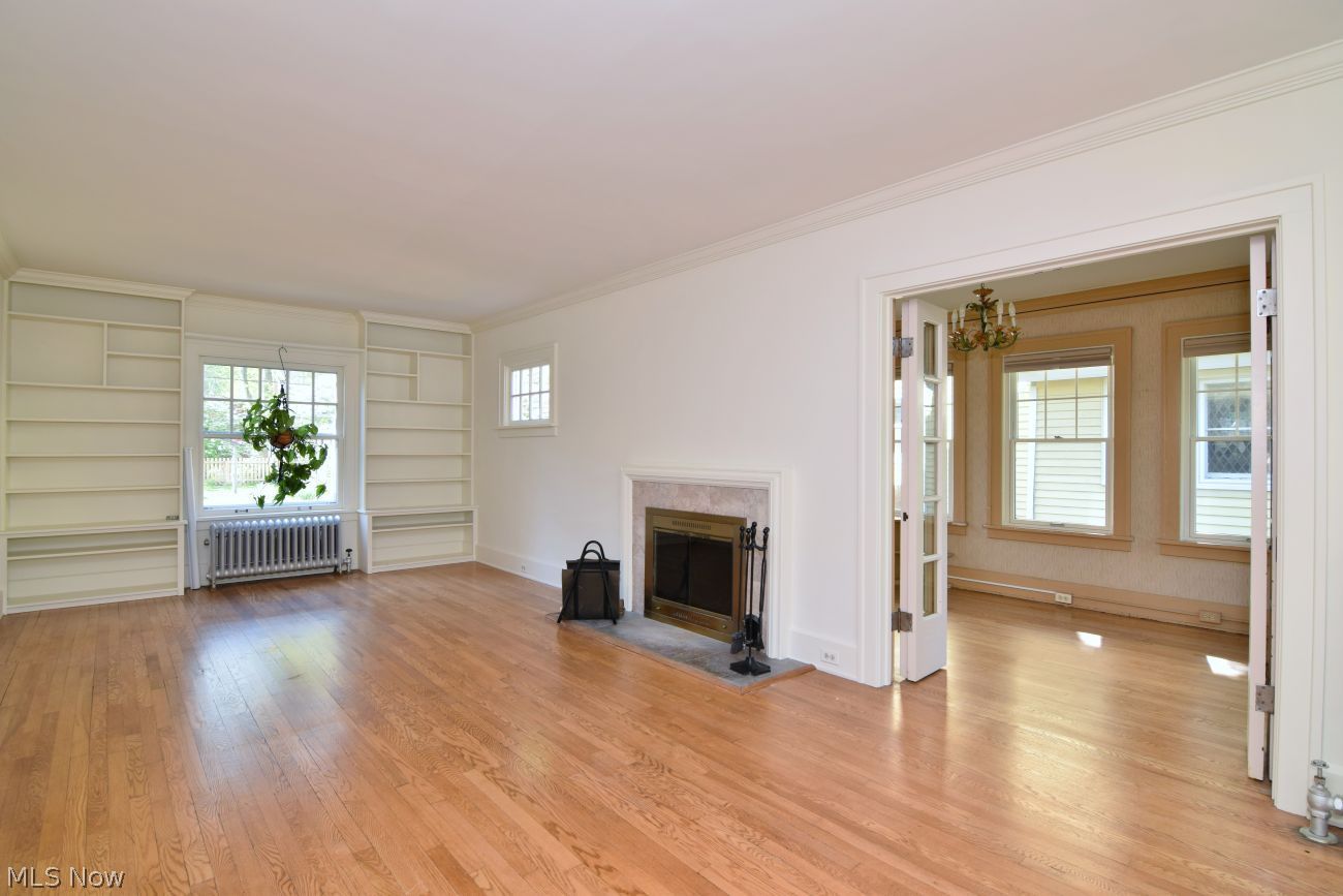 2970 Coleridge Road Cleveland Heights, OH 44118 - Photo 8 of 43 Living Room