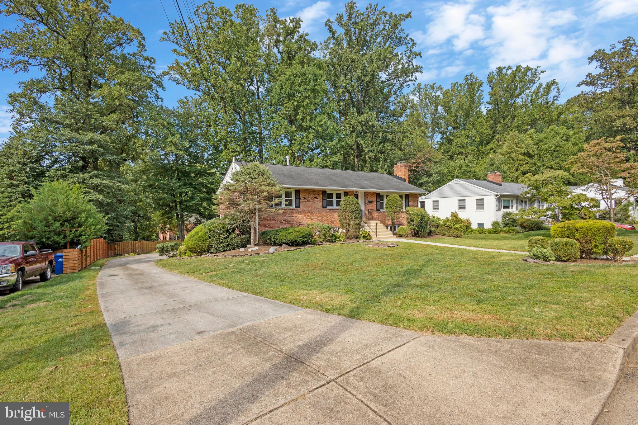 2342 Barbour Road Falls Church, VA 22043 - Photo 19 of 30 a front view of a house with a yard