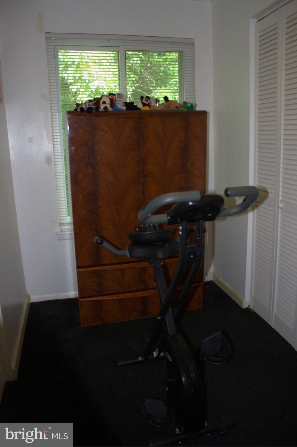 1902 Valley Terrace Southeast Washington, DC 20032 - Photo 16 of 38