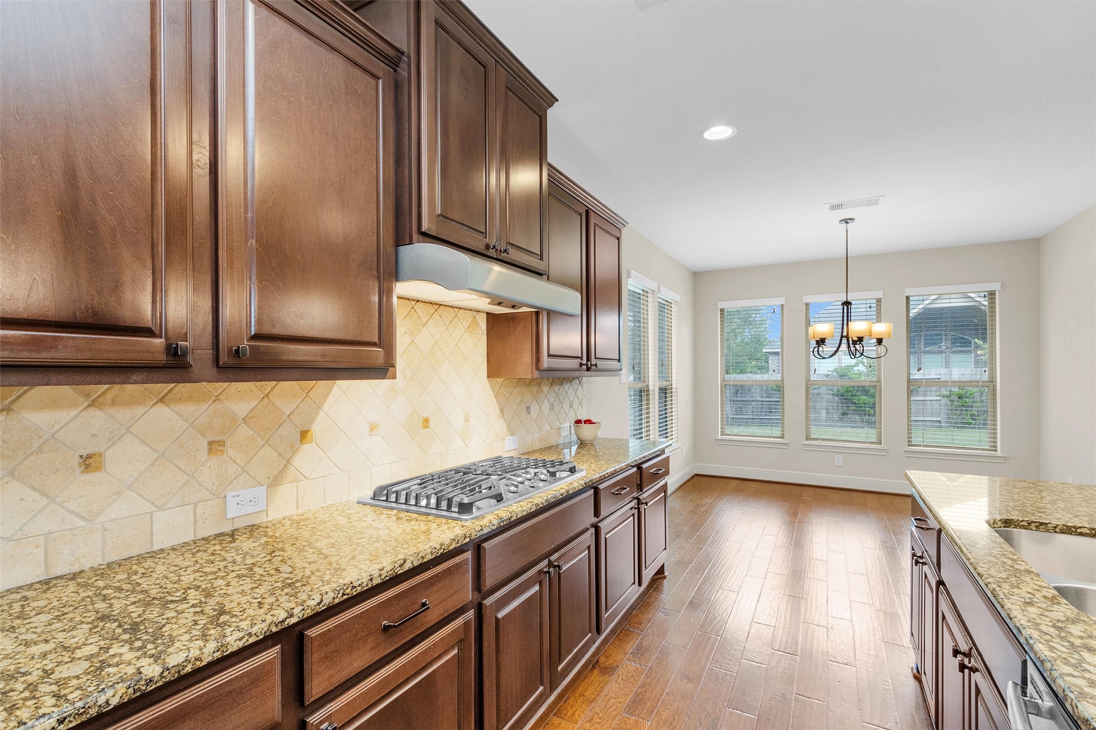 17203 Prairie Falcon Lane Conroe, TX 77385 - Photo 10 of 30 Lots of counter space