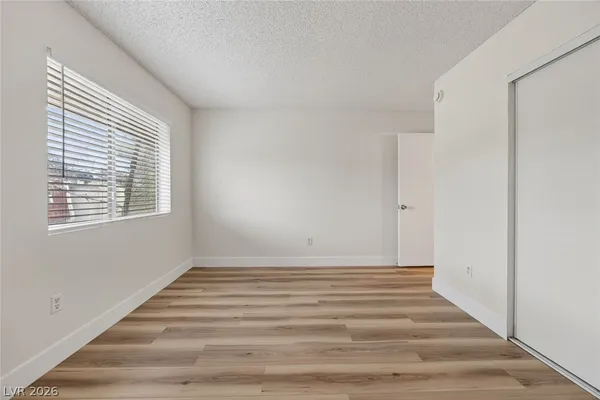 $1,286 | 3591 Arville Street, Unit 301B, Las Vegas, NV 89103