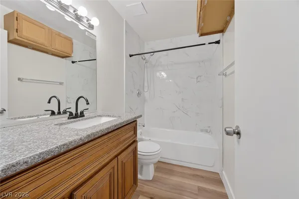 $1,286 | 3591 Arville Street, Unit 301B, Las Vegas, NV 89103