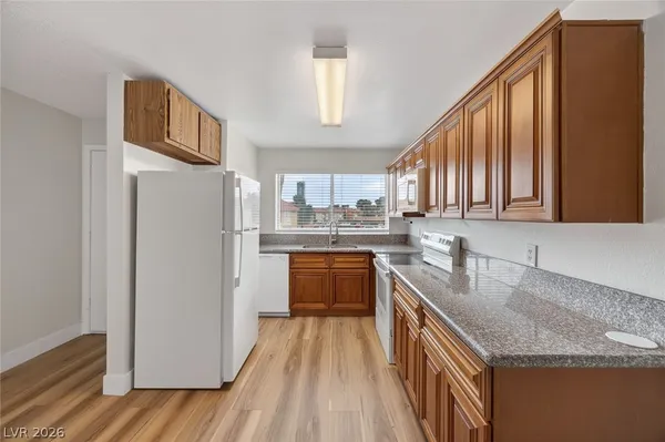 $1,286 | 3591 Arville Street, Unit 301B, Las Vegas, NV 89103