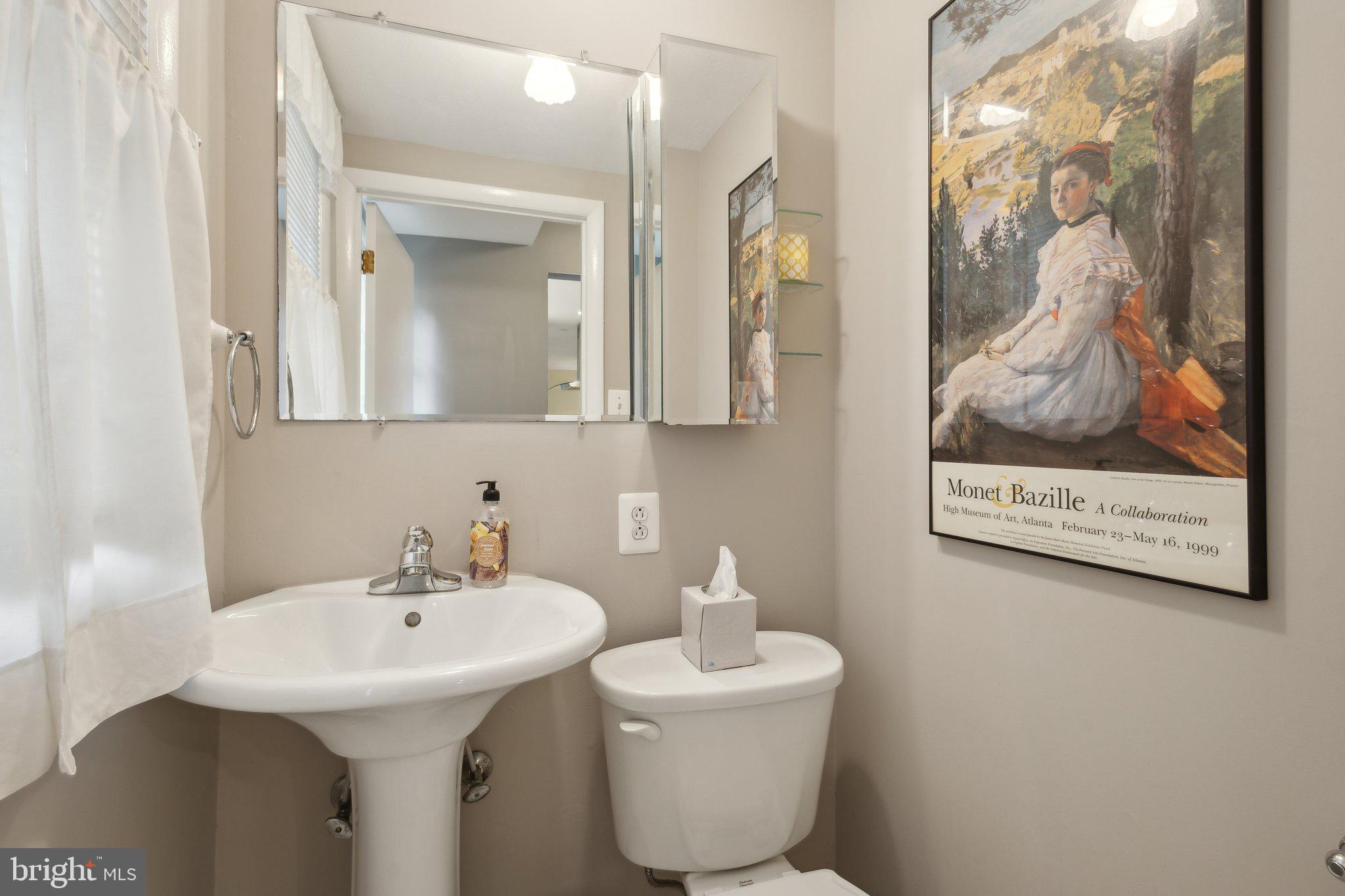 10202 Shiloh Street Fairfax, VA 22030 - Photo 22 of 41