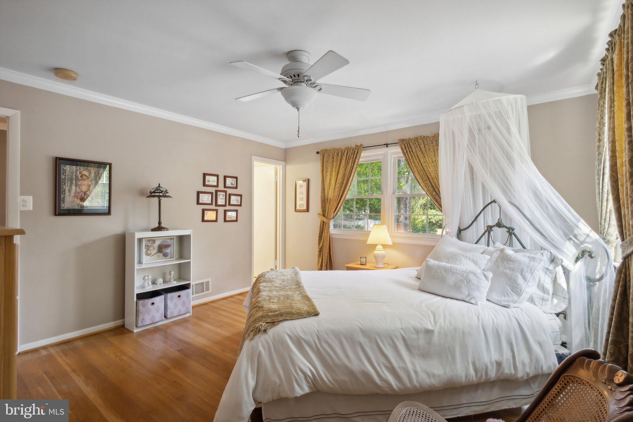 10202 Shiloh Street Fairfax, VA 22030 - Photo 35 of 41