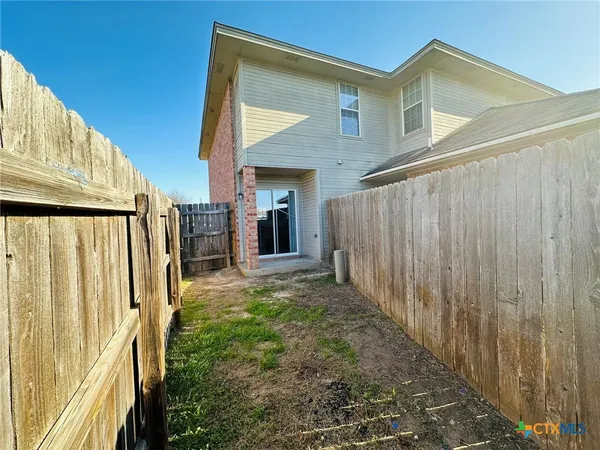 $895 | 304 Creek Street, Unit D, Copperas Cove, TX 76522