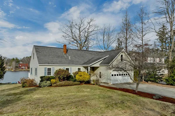 $885,000 | 180 Varney Road, Barnstead, NH 03225