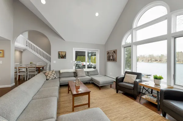 $885,000 | 180 Varney Road, Barnstead, NH 03225