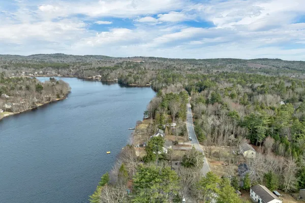 $885,000 | 180 Varney Road, Barnstead, NH 03225