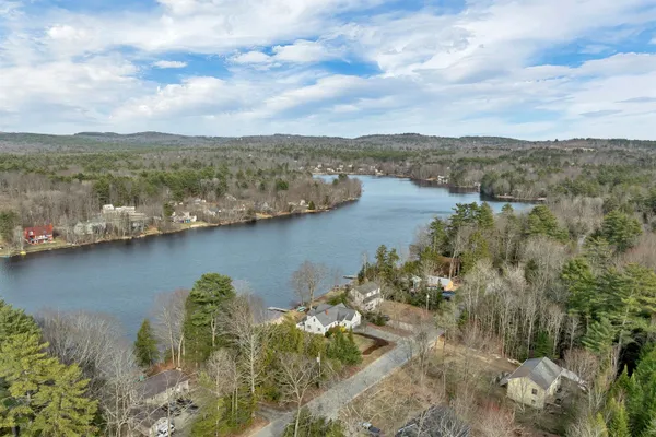 $885,000 | 180 Varney Road, Barnstead, NH 03225