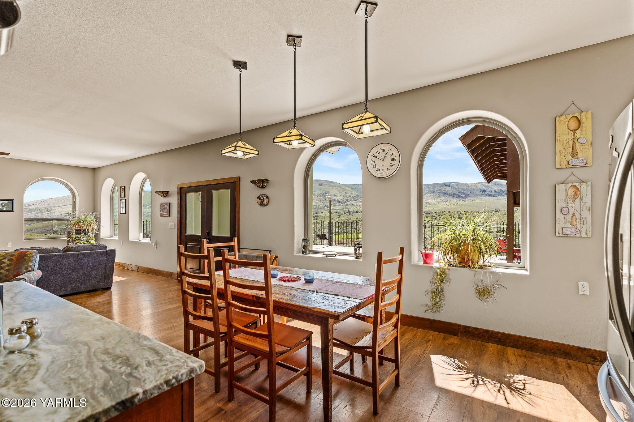 2131 Fork Road South Yakima, WA 98903 - Photo 11 of 49 27_2131 South Fork Rd-10