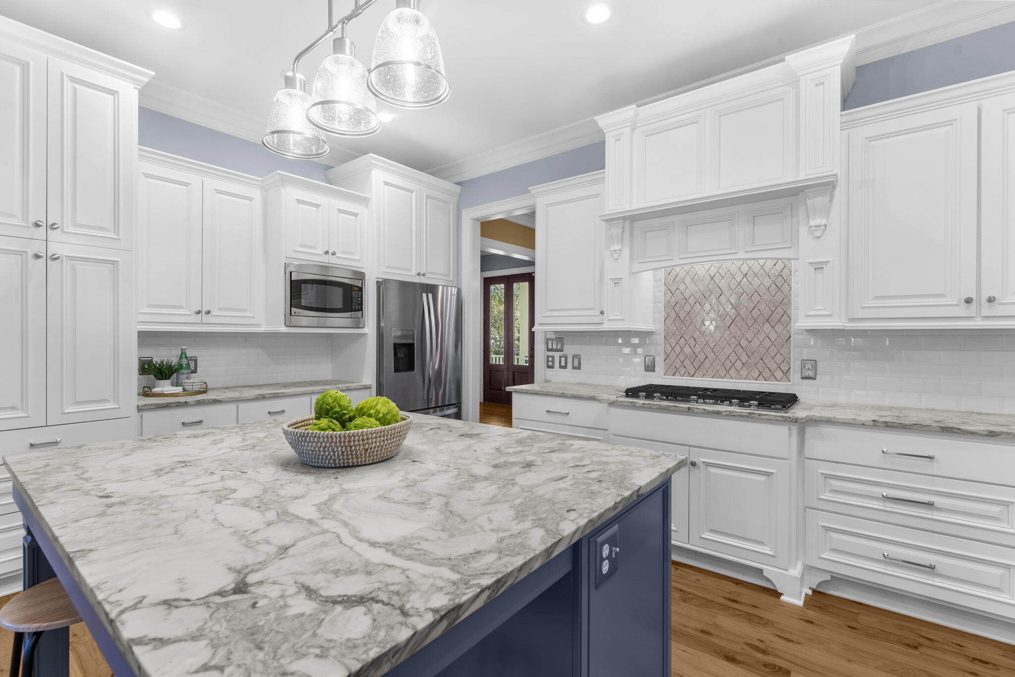 4104 Ten Shillings Way Ravenel, SC 29470 - Photo 5 of 64 Gorgeous, updated Kitchen!