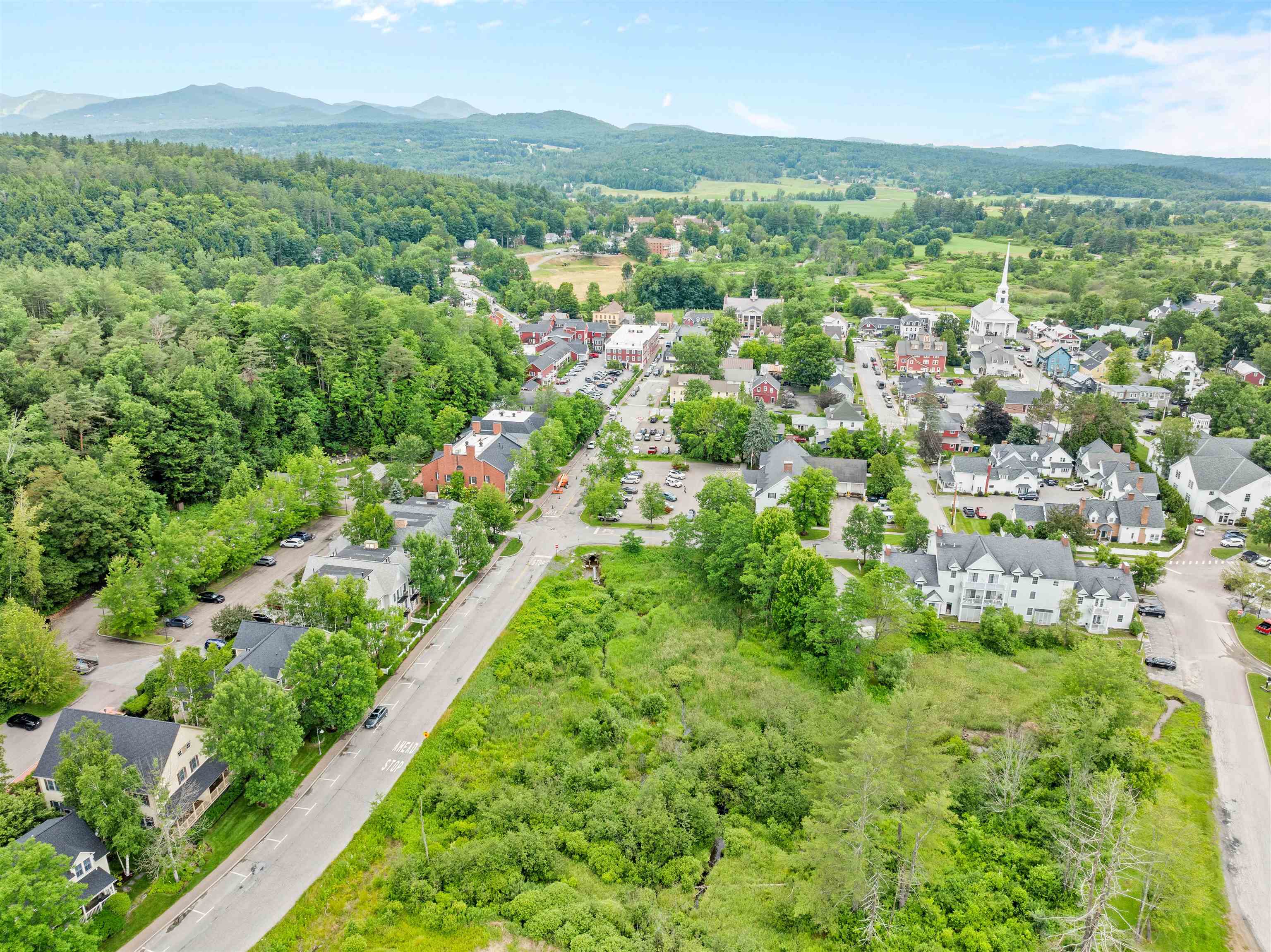 170 Depot Street, Unit B Stowe, VT 05672 - Photo 5 of 57