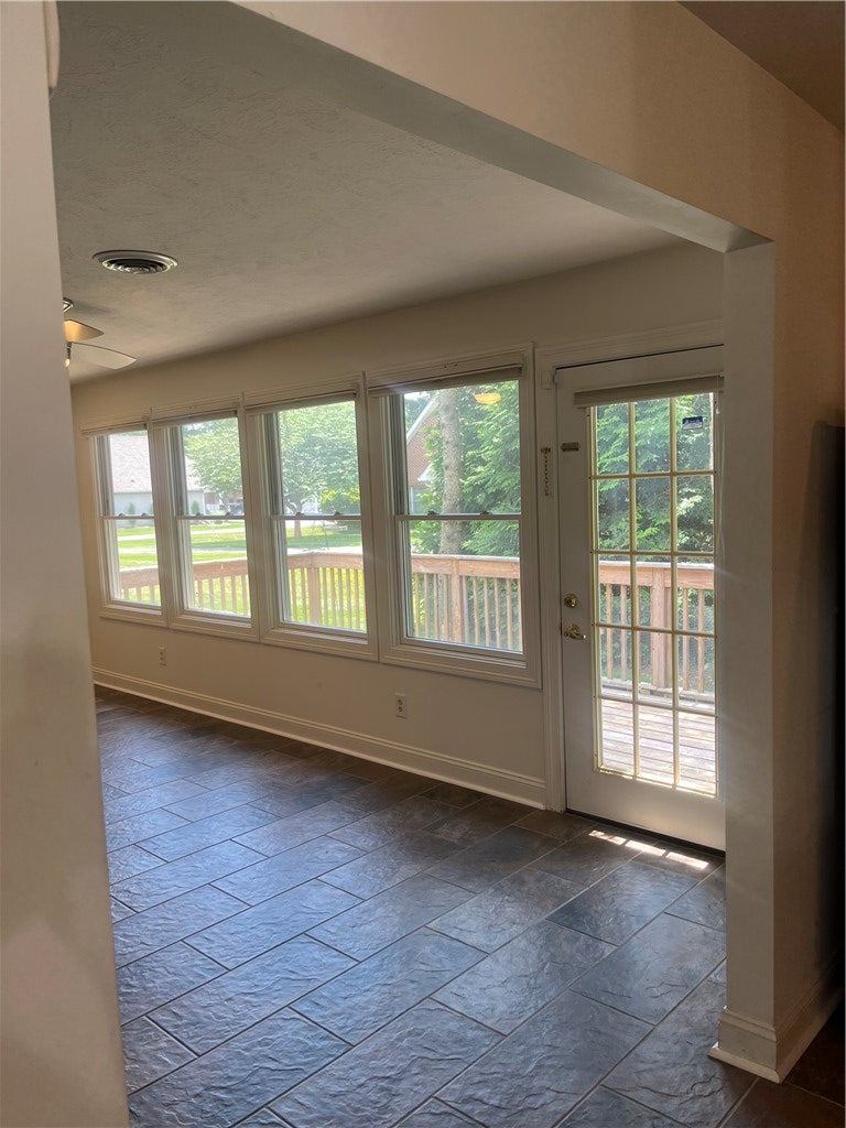 505 Ridgeview Court Springfield, OH 45504 - Photo 17 of 21 Gallery Image 17