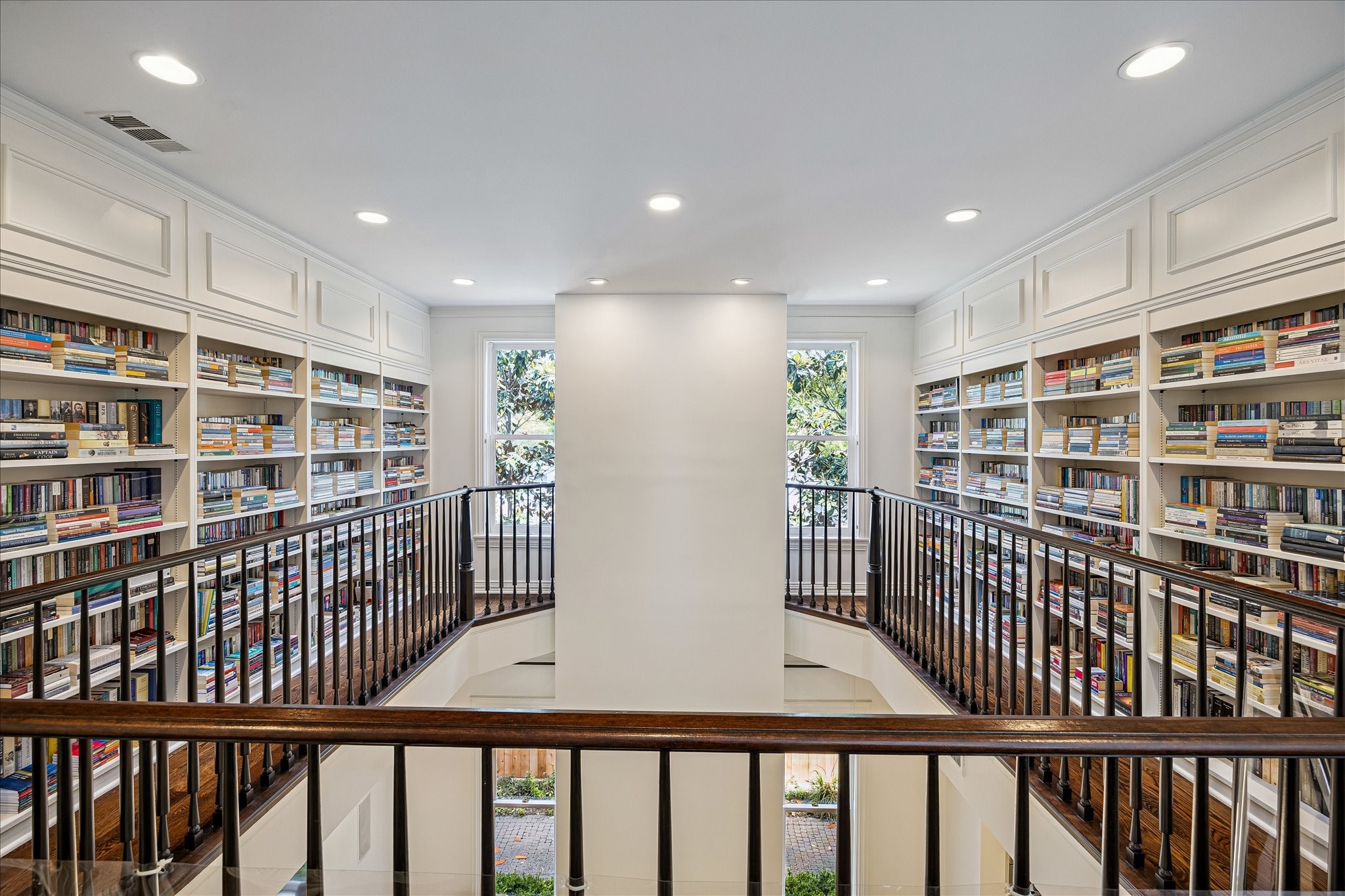 2368 Timber Lane Houston, TX 77027 - Photo 25 of 44