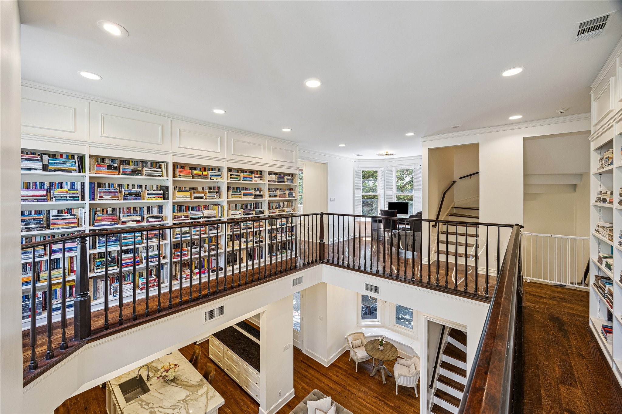 2368 Timber Lane Houston, TX 77027 - Photo 27 of 44