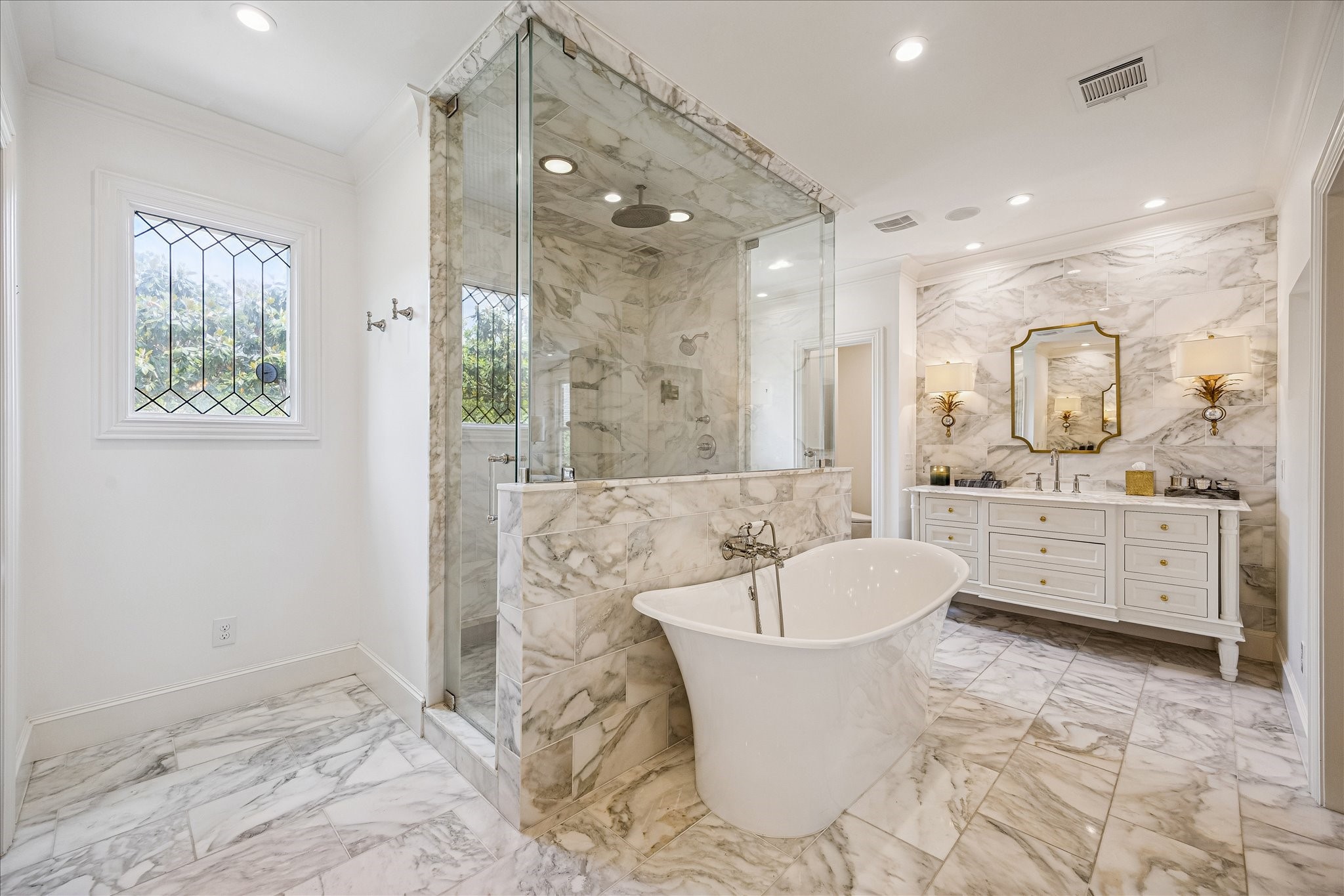 2368 Timber Lane Houston, TX 77027 - Photo 34 of 44