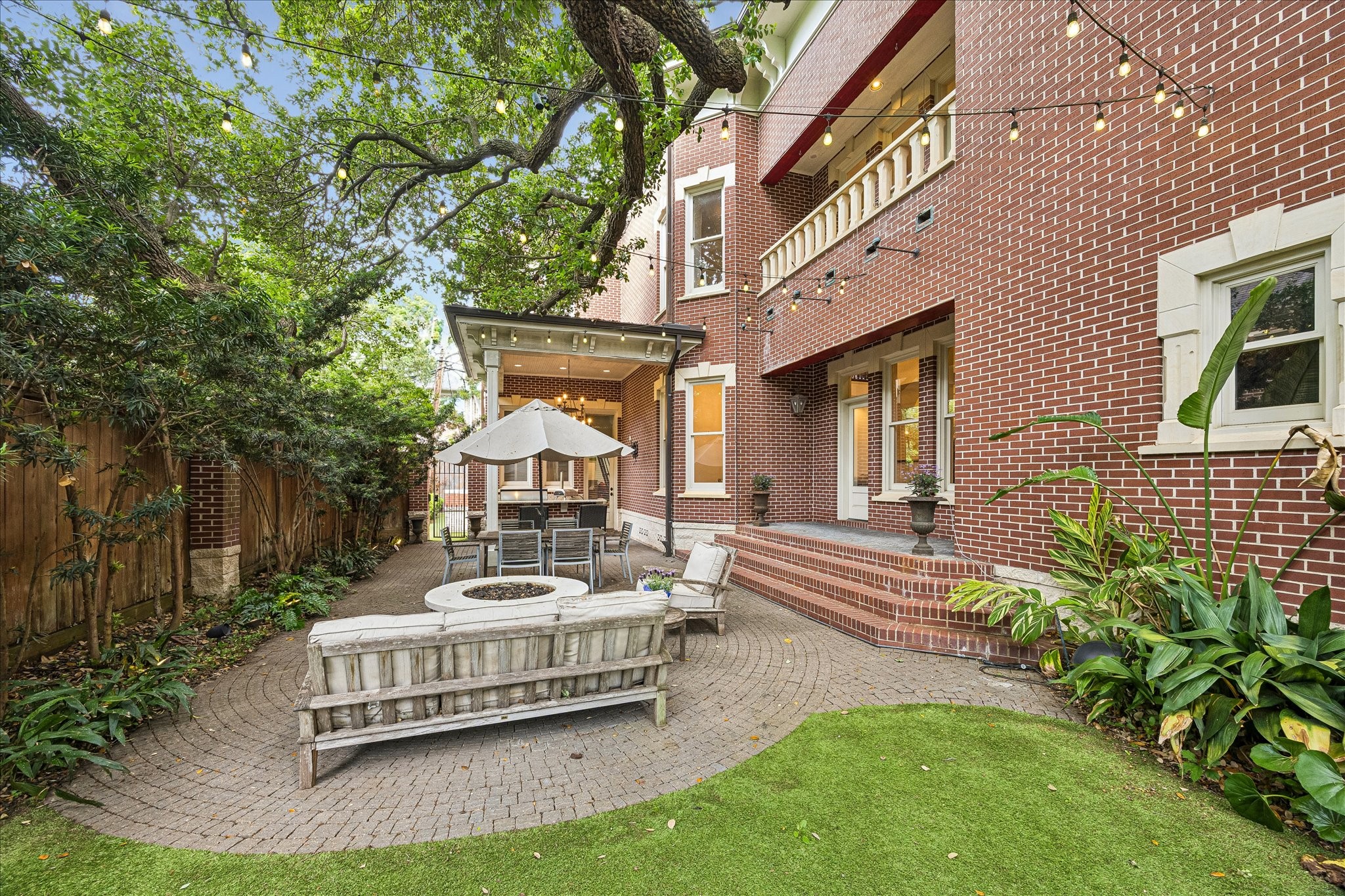 2368 Timber Lane Houston, TX 77027 - Photo 42 of 44