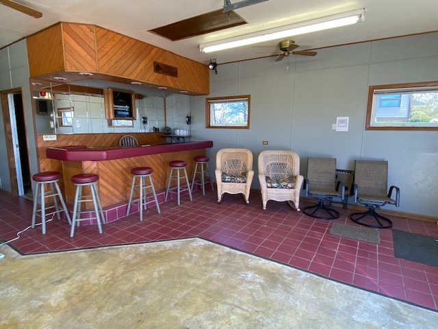 19720 Hebron Road Harvard, IL 60033 - Photo 34 of 41 a view of a livingroom with furniture and a table
