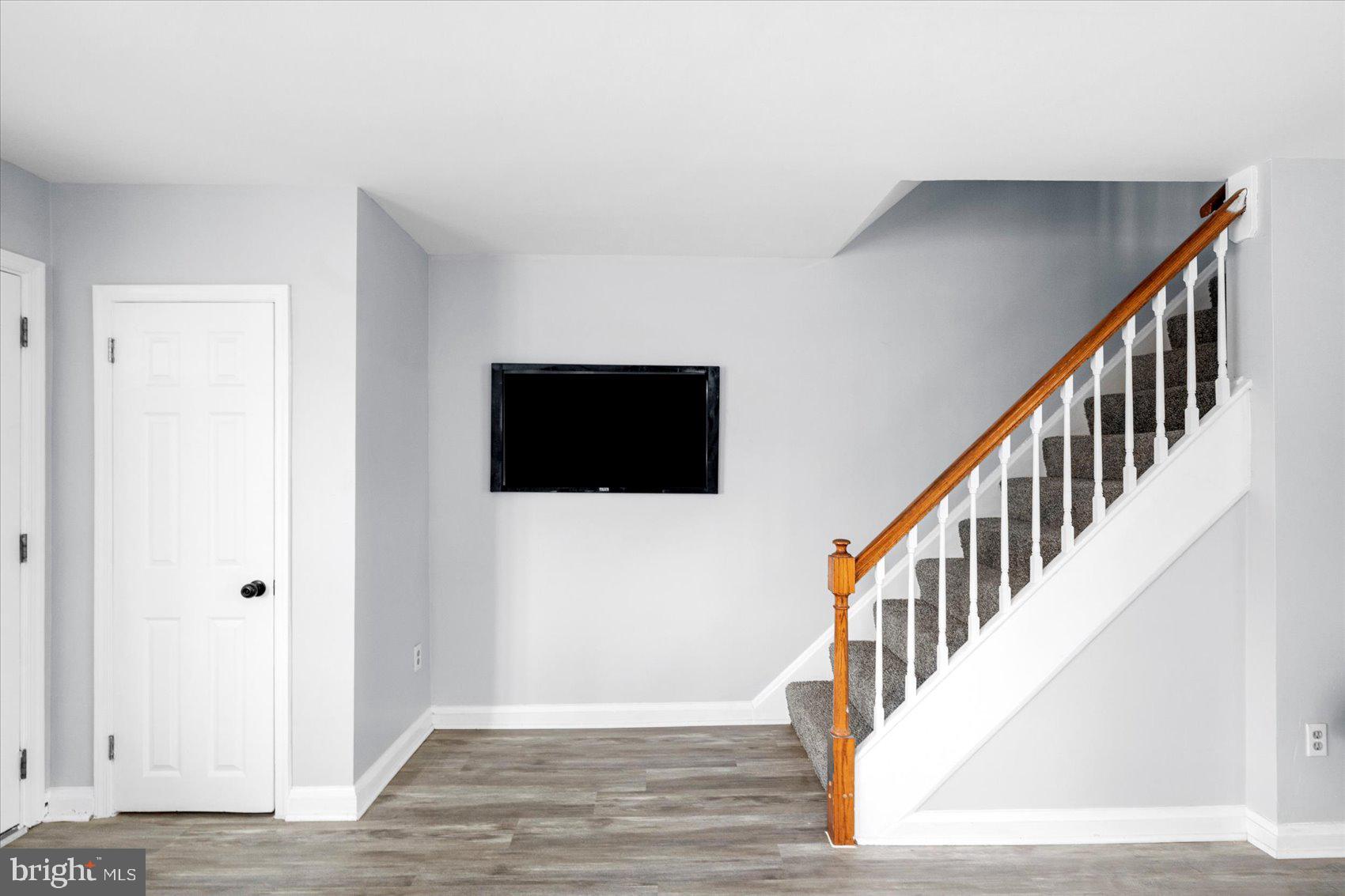 8411 Kavanagh Road Baltimore, MD 21222 - Photo 15 of 48 a view of an entryway with wooden floor