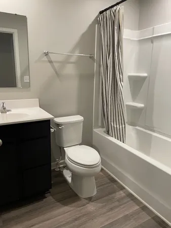 $2,450 | 2017 Westchester Drive, Nashville, TN 37207