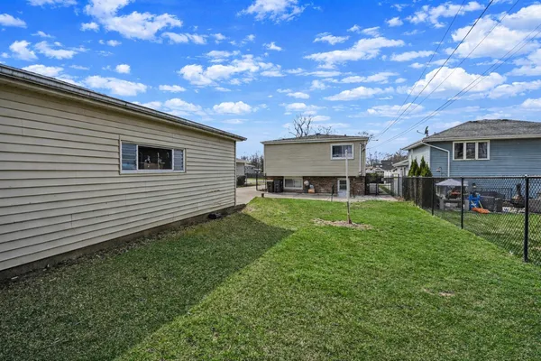 $430,000 | 4029 North Grant Street, Westmont, IL 60559