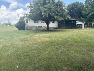 5140 Stewartsville Road Moneta, VA 24121 - Photo 21 of 26 IMG_1712 (1)