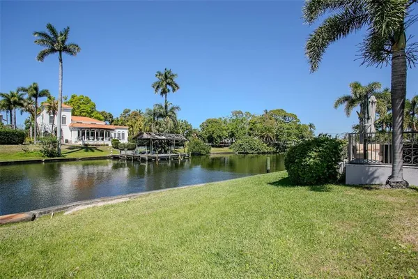 $2,599,000 | 110 39th St Court Northwest, Bradenton, FL 34205