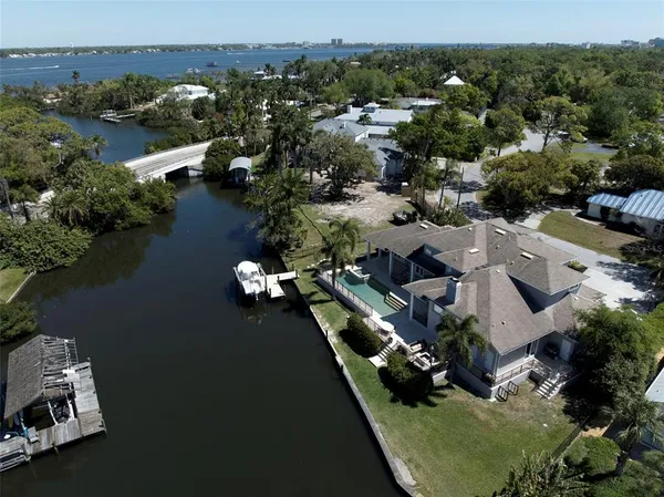 $2,599,000 | 110 39th St Court Northwest, Bradenton, FL 34205