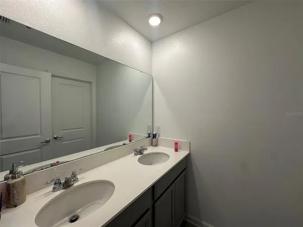 $3,199 | 373 Pineywoods Street, St. Cloud, FL 34772