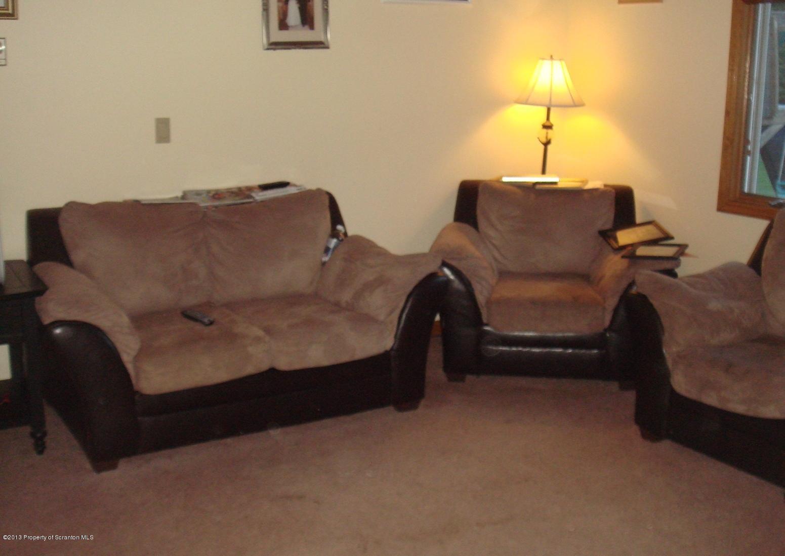140 Carbondale Road Waymart, PA 18472 - Photo 7 of 15 Gallery Image 7